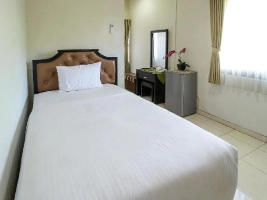 Tuban Torres Accommodation Kuta  Bagian luar foto
