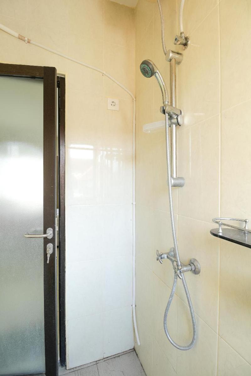 Tuban Torres Accommodation Kuta  Bagian luar foto