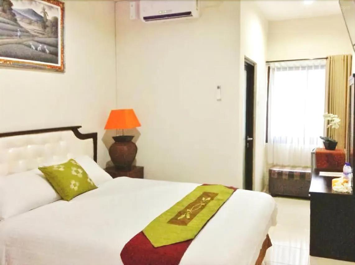 Tuban Torres Accommodation Kuta  Bagian luar foto